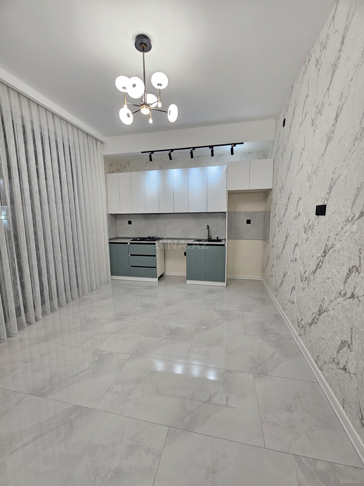 4 otaqlı Həyət evi/Bağ evi, Şüvəlan q., Bakı