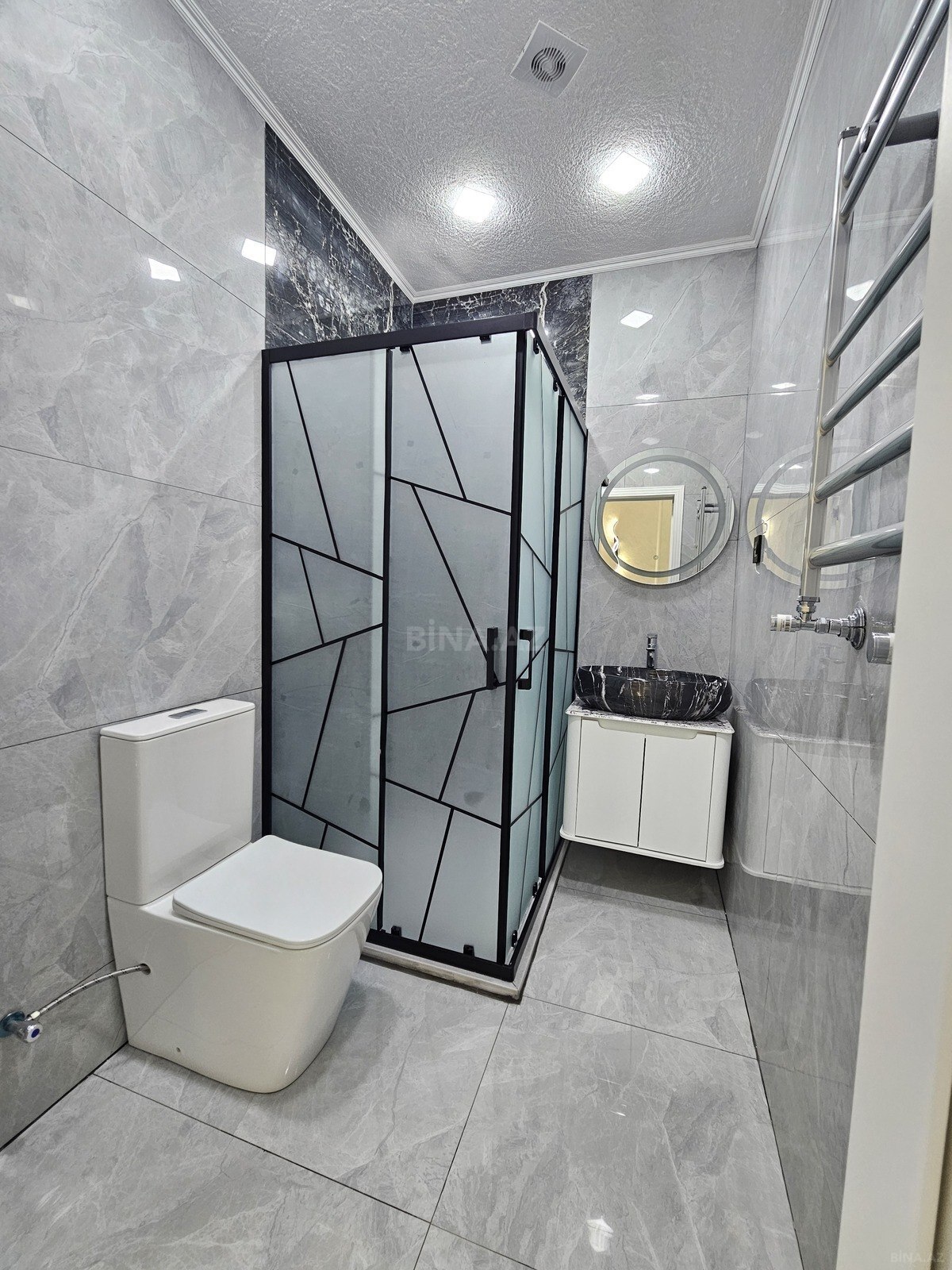 4 otaqlı Həyət evi/Bağ evi, Şüvəlan q., Bakı
