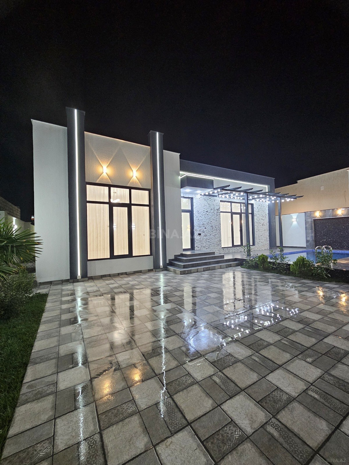 4 otaqlı Həyət evi/Bağ evi, Şüvəlan q., Bakı