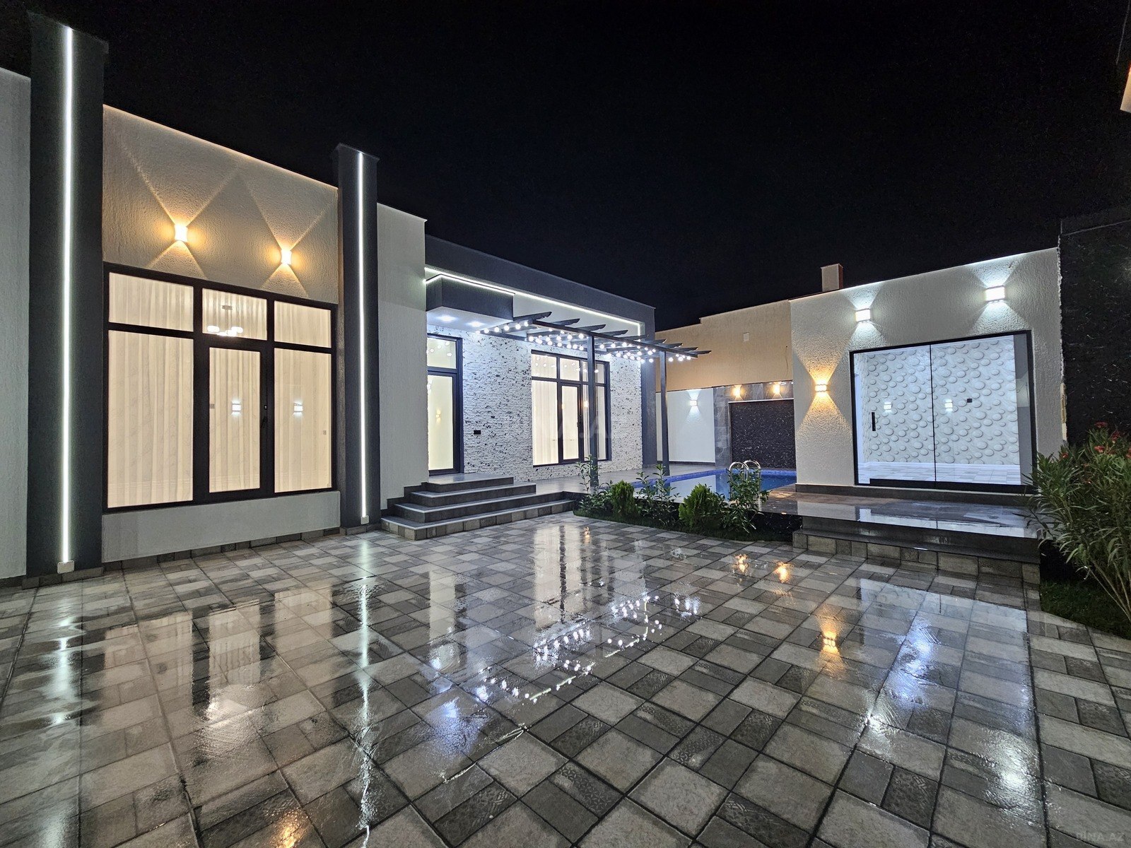 4 otaqlı Həyət evi/Bağ evi, Şüvəlan q., Bakı