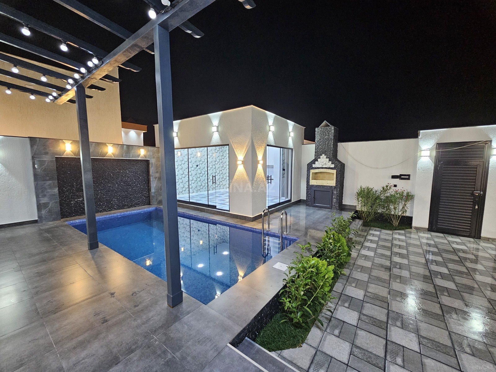4 otaqlı Həyət evi/Bağ evi, Şüvəlan q., Bakı