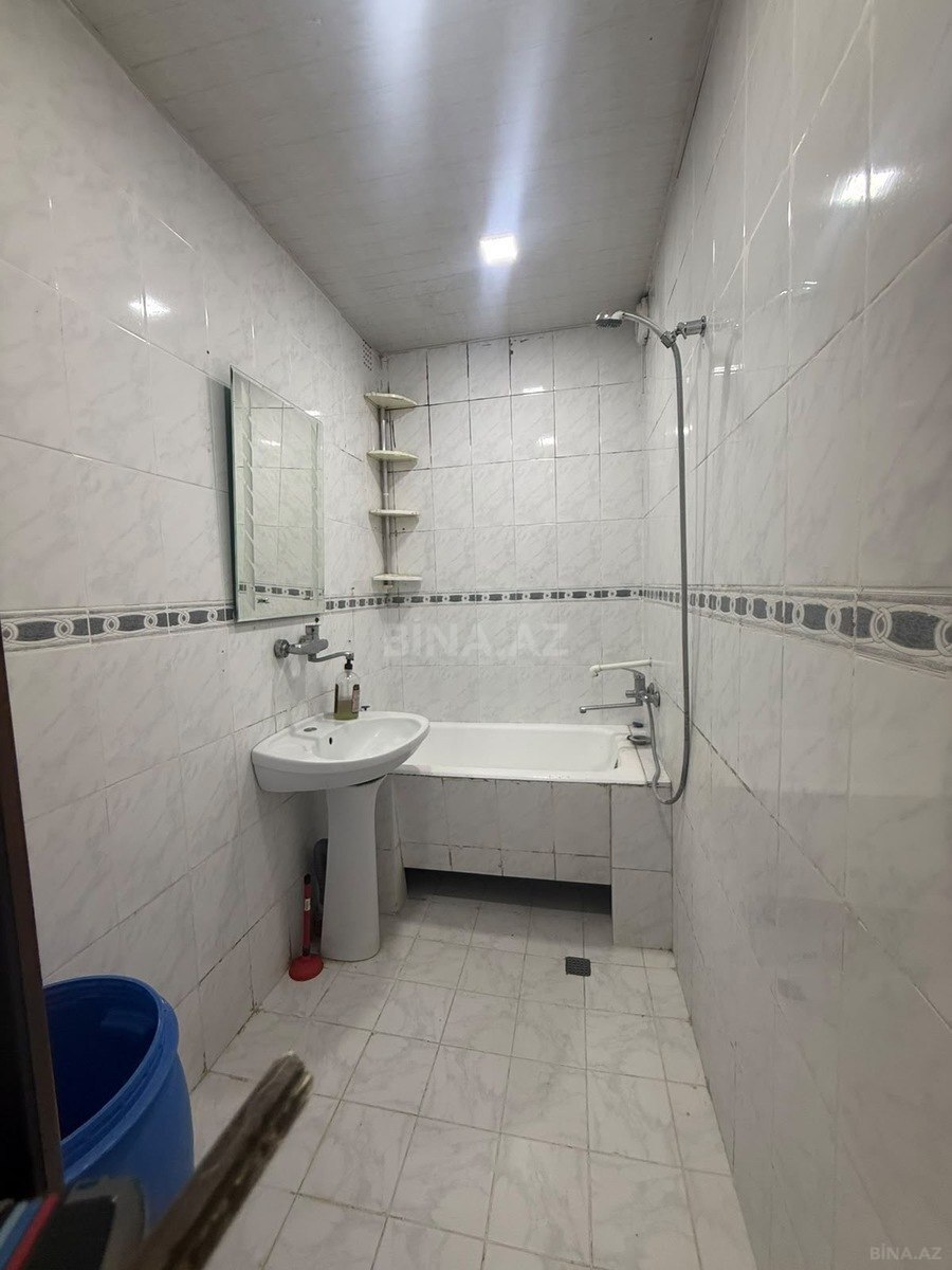 4 otaqlı Köhnə tikili, Əhmədli m., Bakı