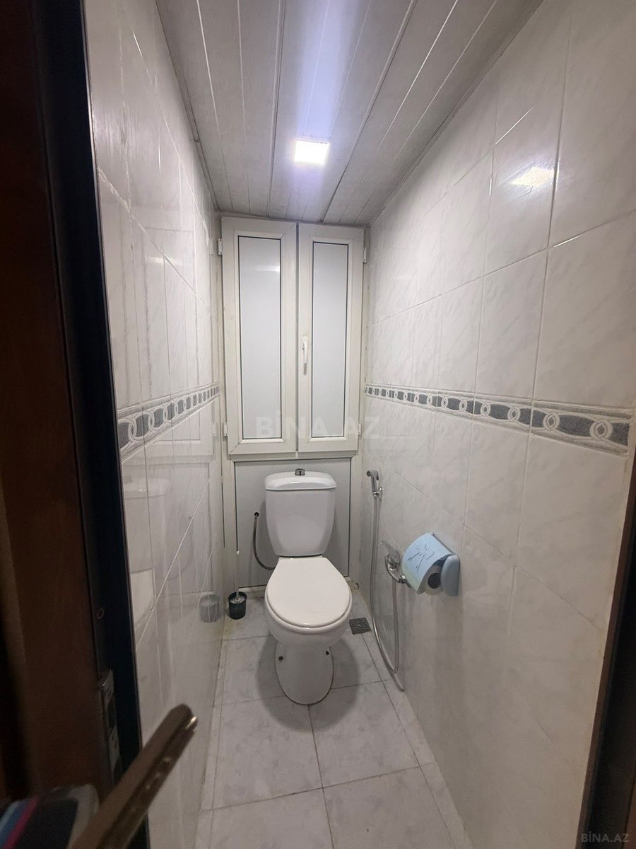4 otaqlı Köhnə tikili, Əhmədli m., Bakı