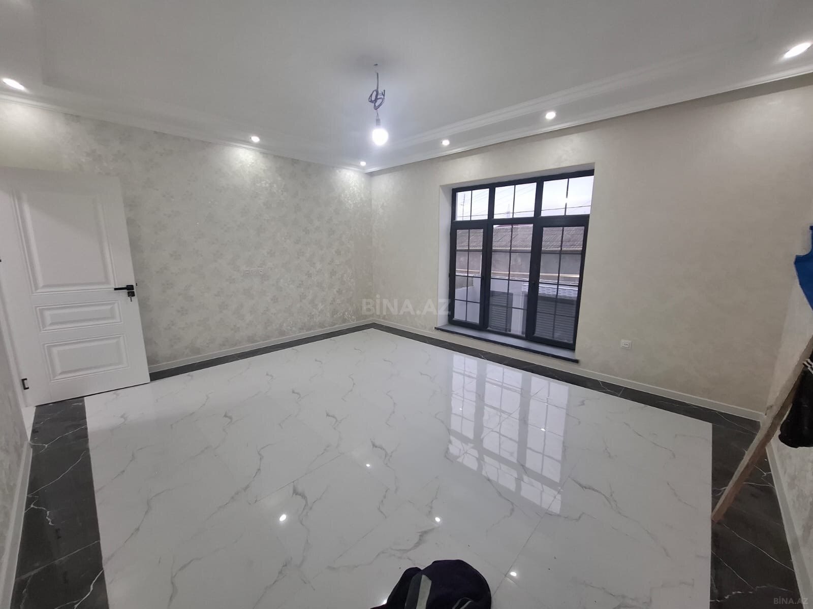 3 otaqlı Həyət evi/Bağ evi, Yeni Suraxanı q., Bakı