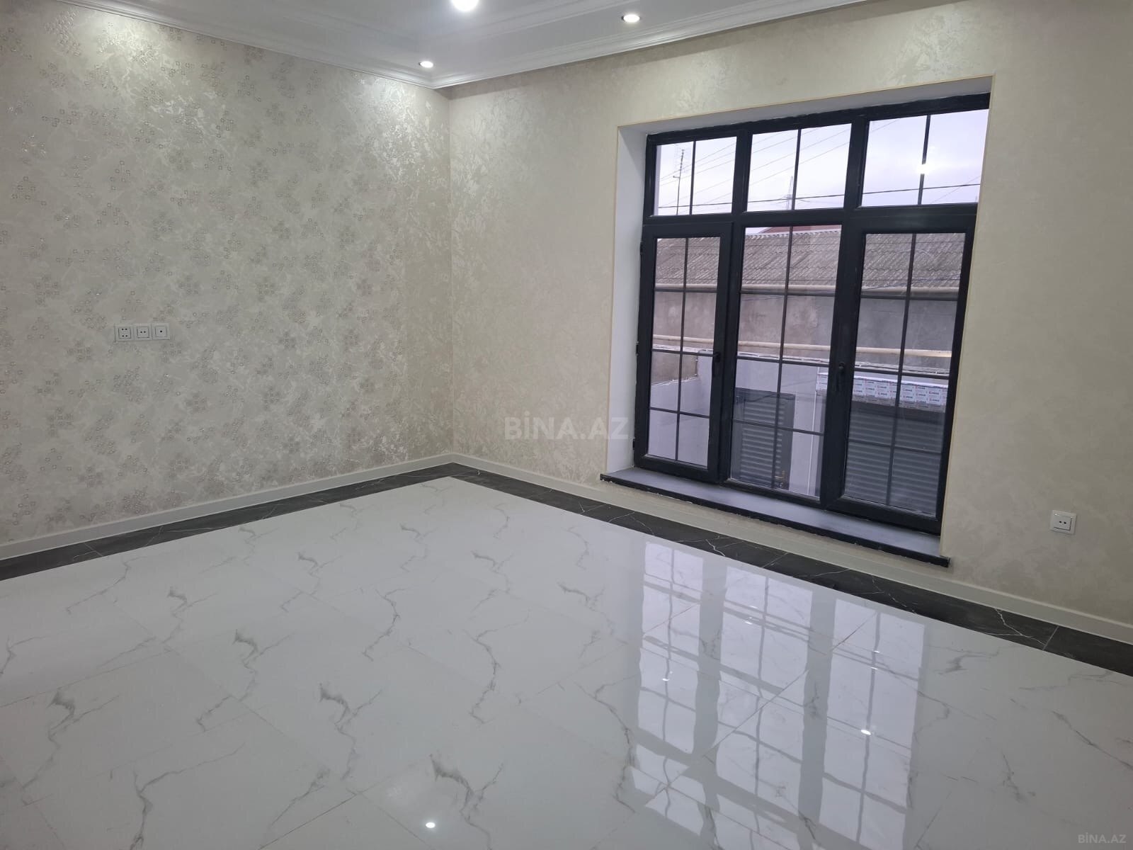 3 otaqlı Həyət evi/Bağ evi, Yeni Suraxanı q., Bakı