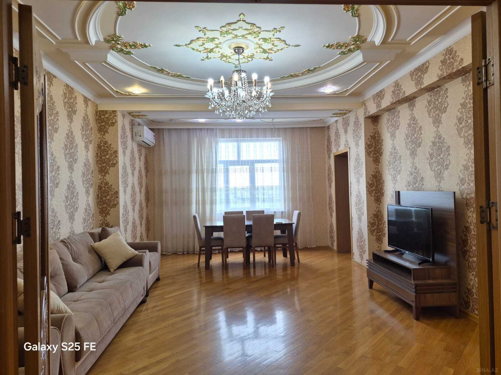4 otaqlı Yeni tikili, Badamdar q., Bakı