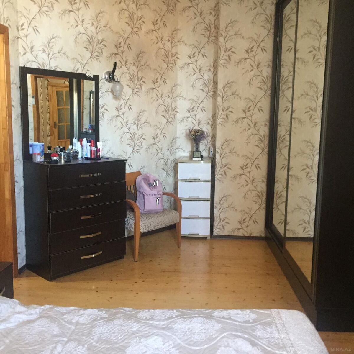 3 otaqlı Yeni tikili, İnşaatçılar m., Bakı