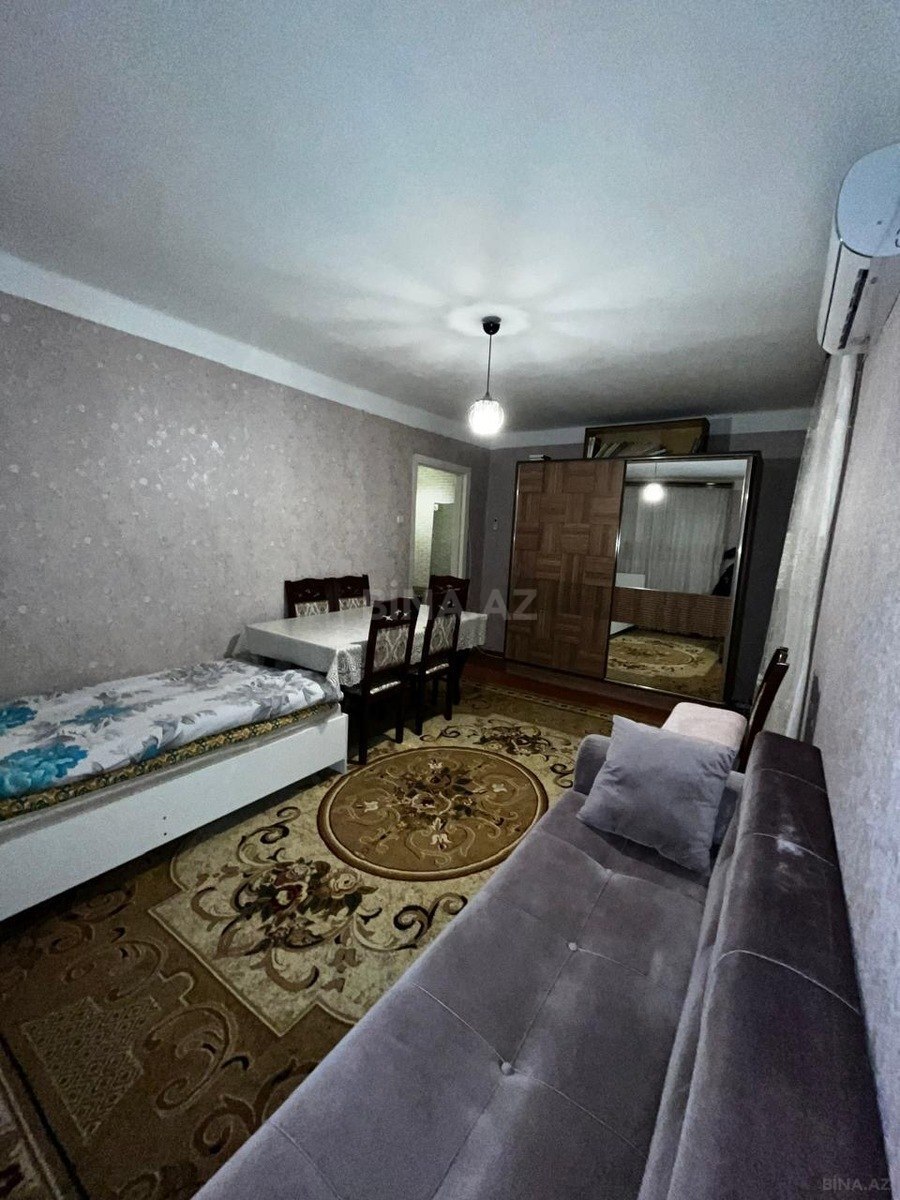 1 otaqlı Köhnə tikili, Qara Qarayev m., Bakı