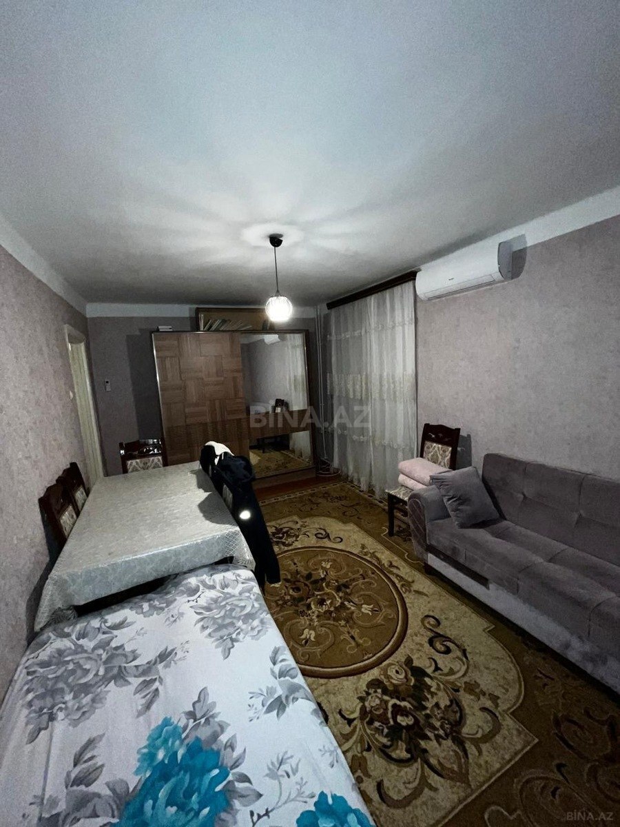 1 otaqlı Köhnə tikili, Qara Qarayev m., Bakı
