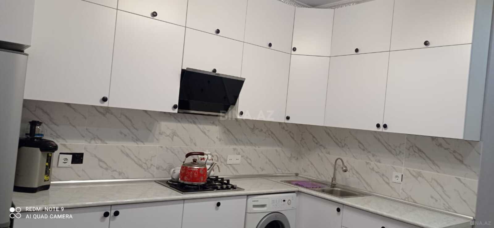 2 otaqlı Yeni tikili, 8 Noyabr m., Bakı