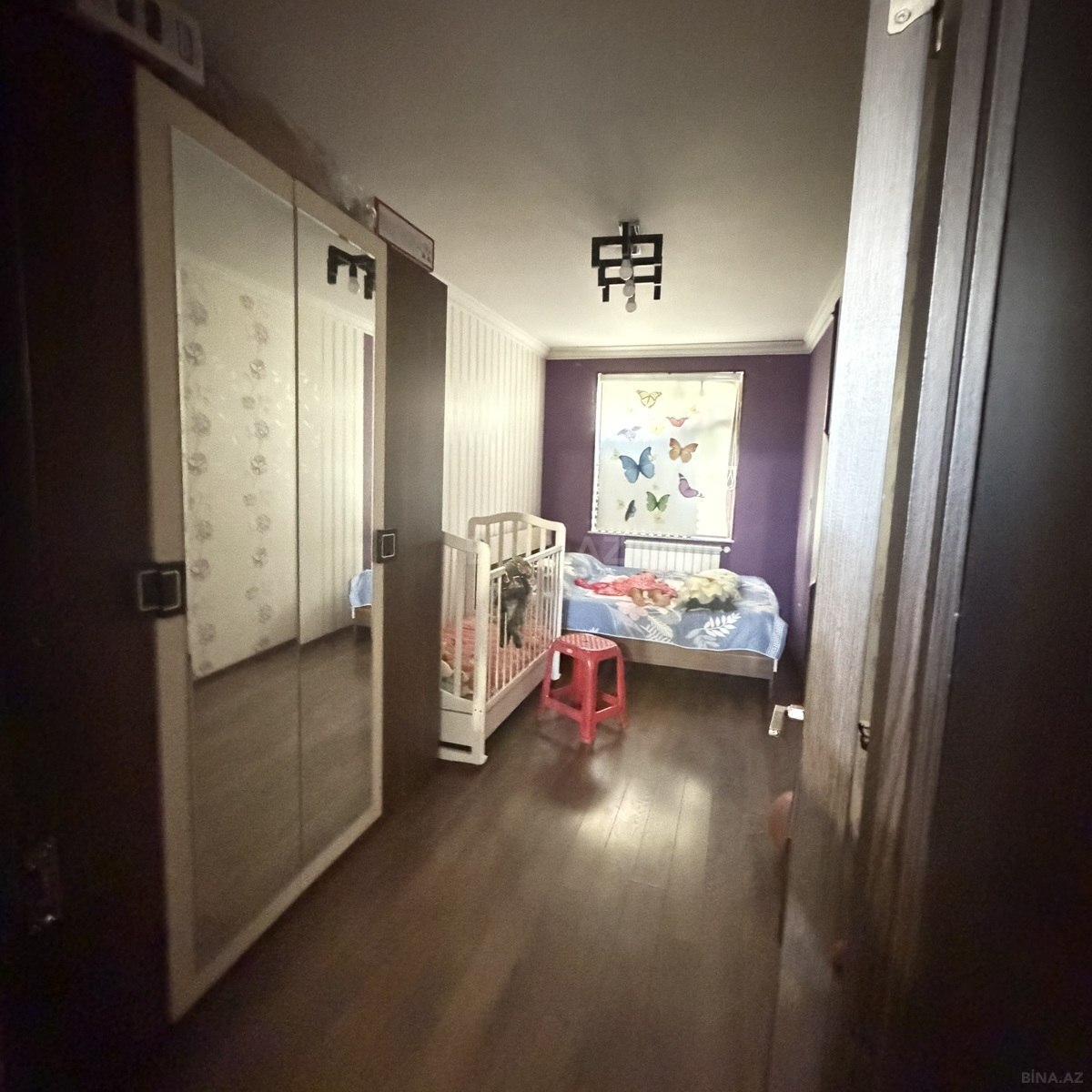 2 otaqlı Köhnə tikili, Neftçilər m., Bakı
