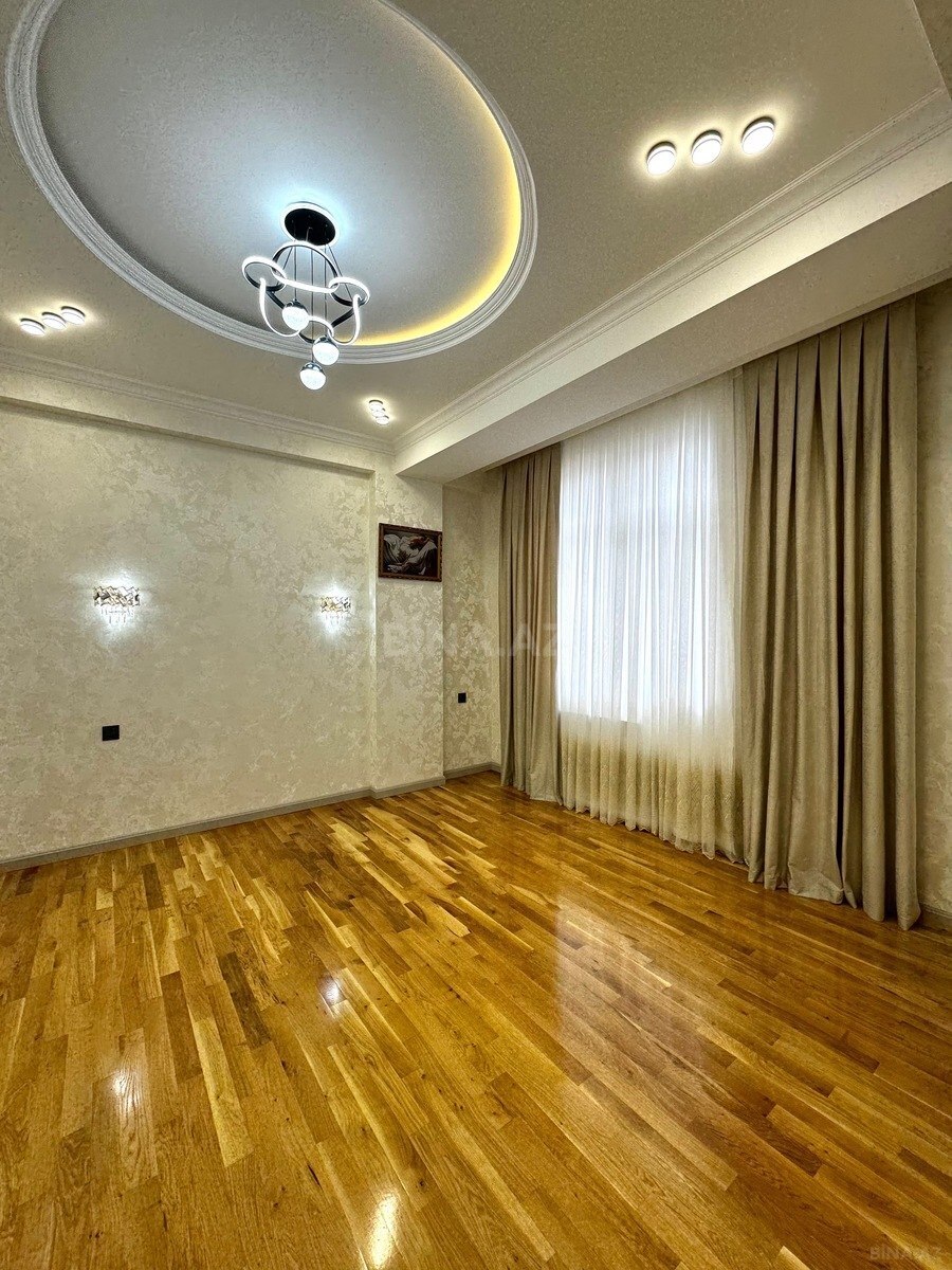 3 otaqlı Yeni tikili, Qara Qarayev m., Bakı