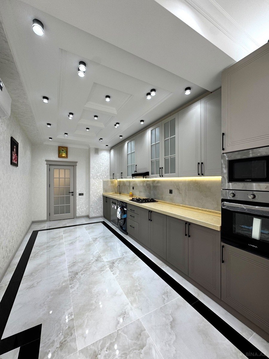 3 otaqlı Yeni tikili, Qara Qarayev m., Bakı