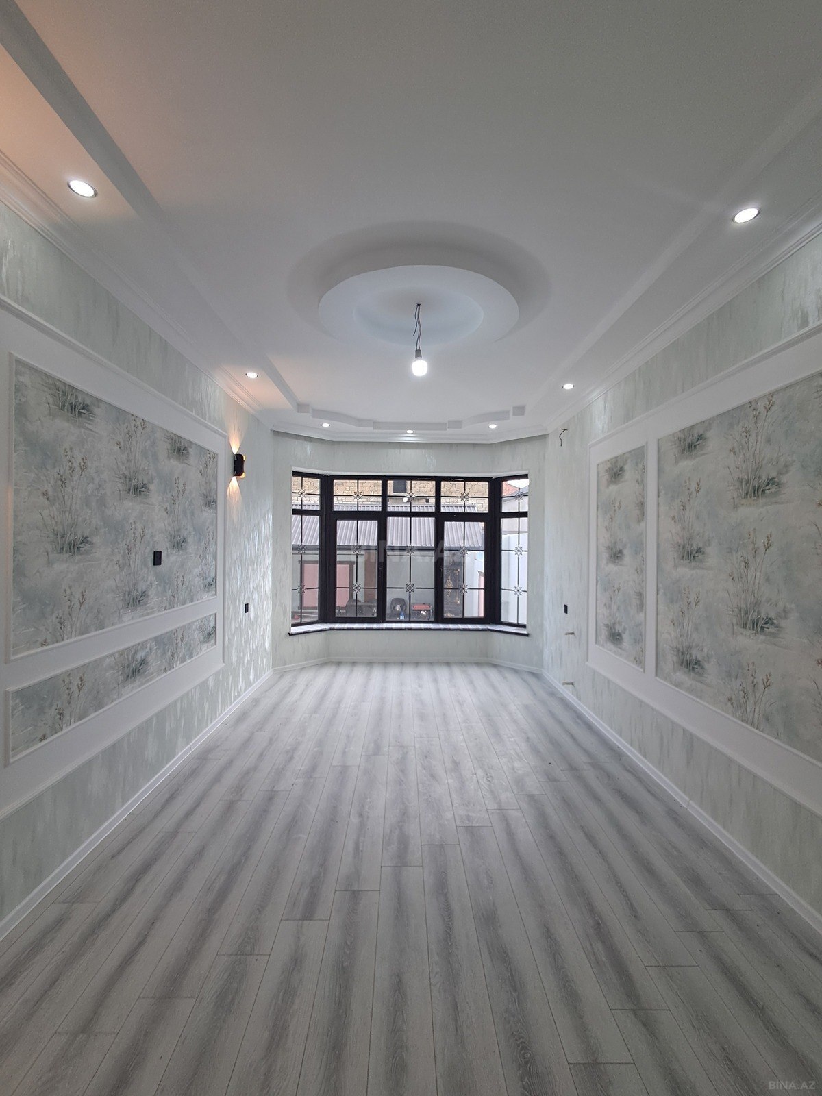 4 otaqlı Həyət evi/Bağ evi, Saray q., Bakı
