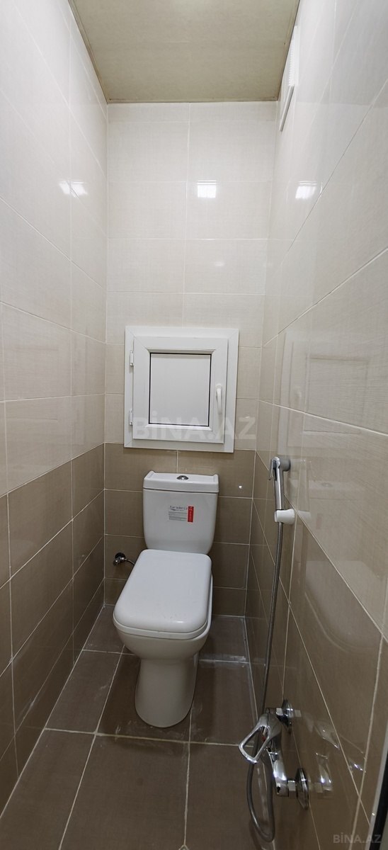 3 otaqlı Köhnə tikili, Memar Əcəmi m., Bakı