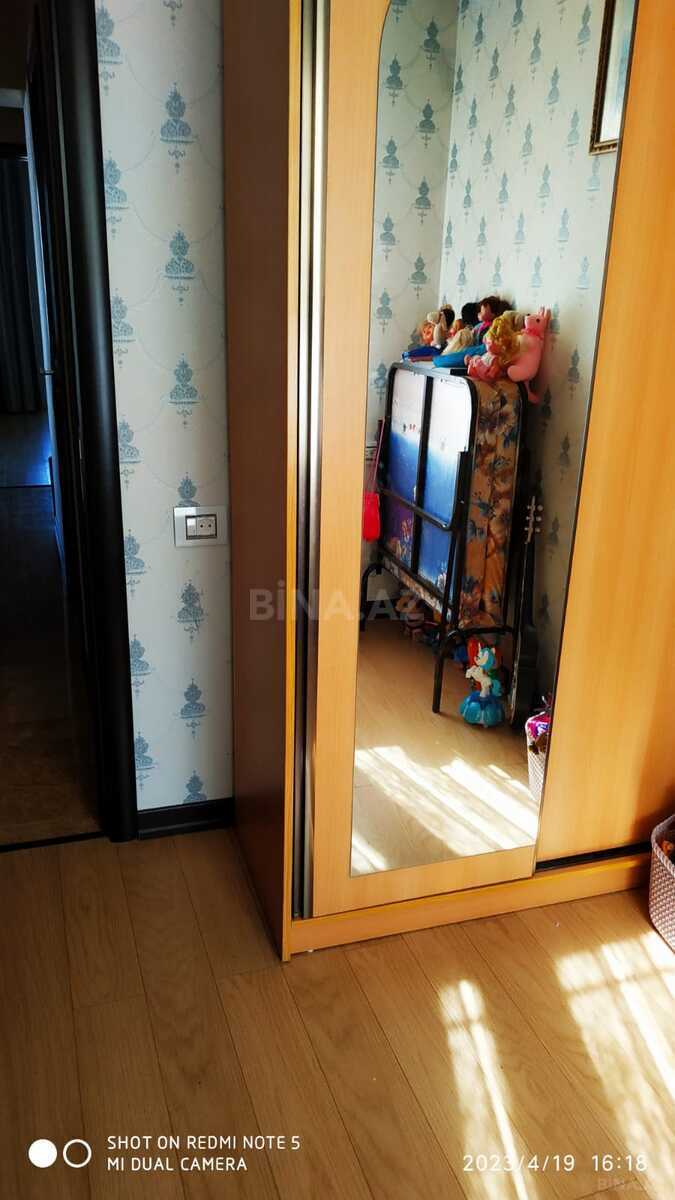 3 otaqlı Köhnə tikili, Bayıl q., Bakı