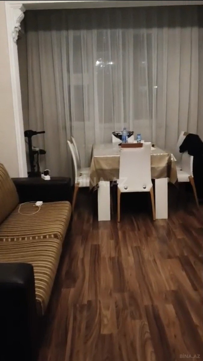 2 otaqlı Köhnə tikili, 20 Yanvar m., Bakı