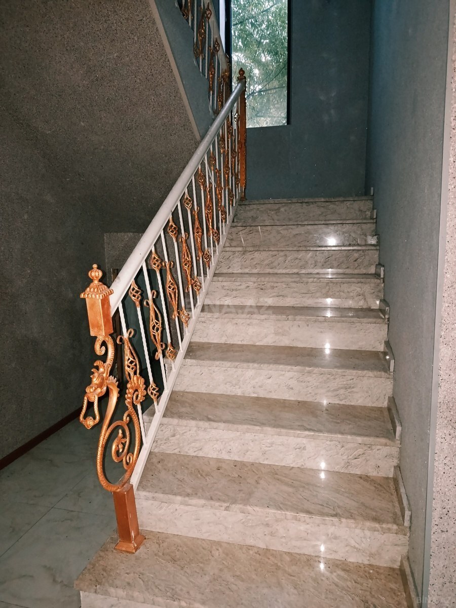 7 otaqlı Həyət evi/Bağ evi, Buzovna q., Bakı