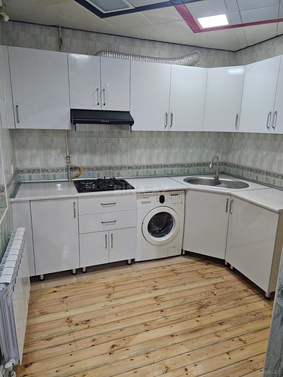 4 otaqlı Yeni tikili, Badamdar q., Bakı