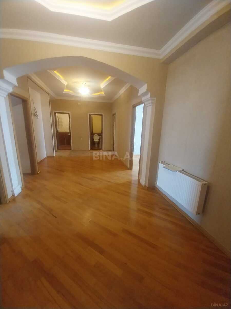 4 otaqlı Yeni tikili, Azadlıq Prospekti m., Bakı