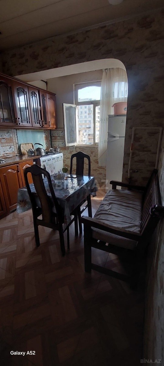 5 otaqlı Köhnə tikili, İnşaatçılar m., Bakı