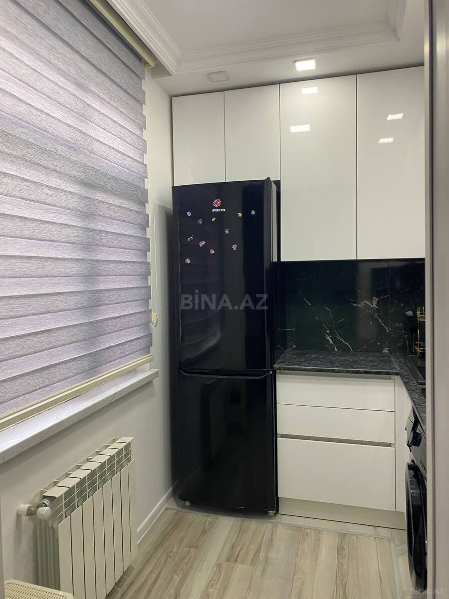2 otaqlı Köhnə tikili, Memar Əcəmi m., Bakı