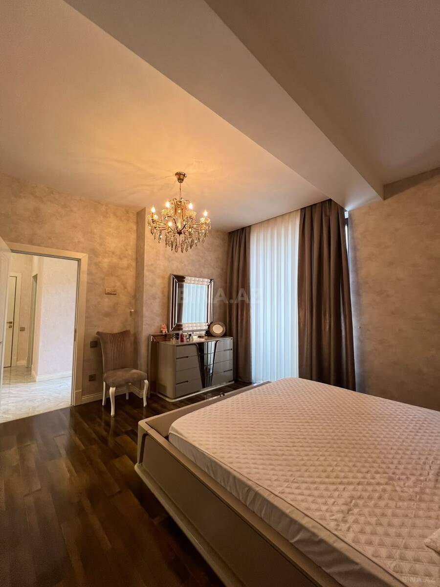 5 otaqlı Həyət evi/Bağ evi, Bakıxanov q., Bakı