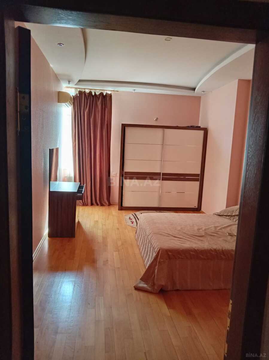 3 otaqlı Yeni tikili, 28 May m., Bakı
