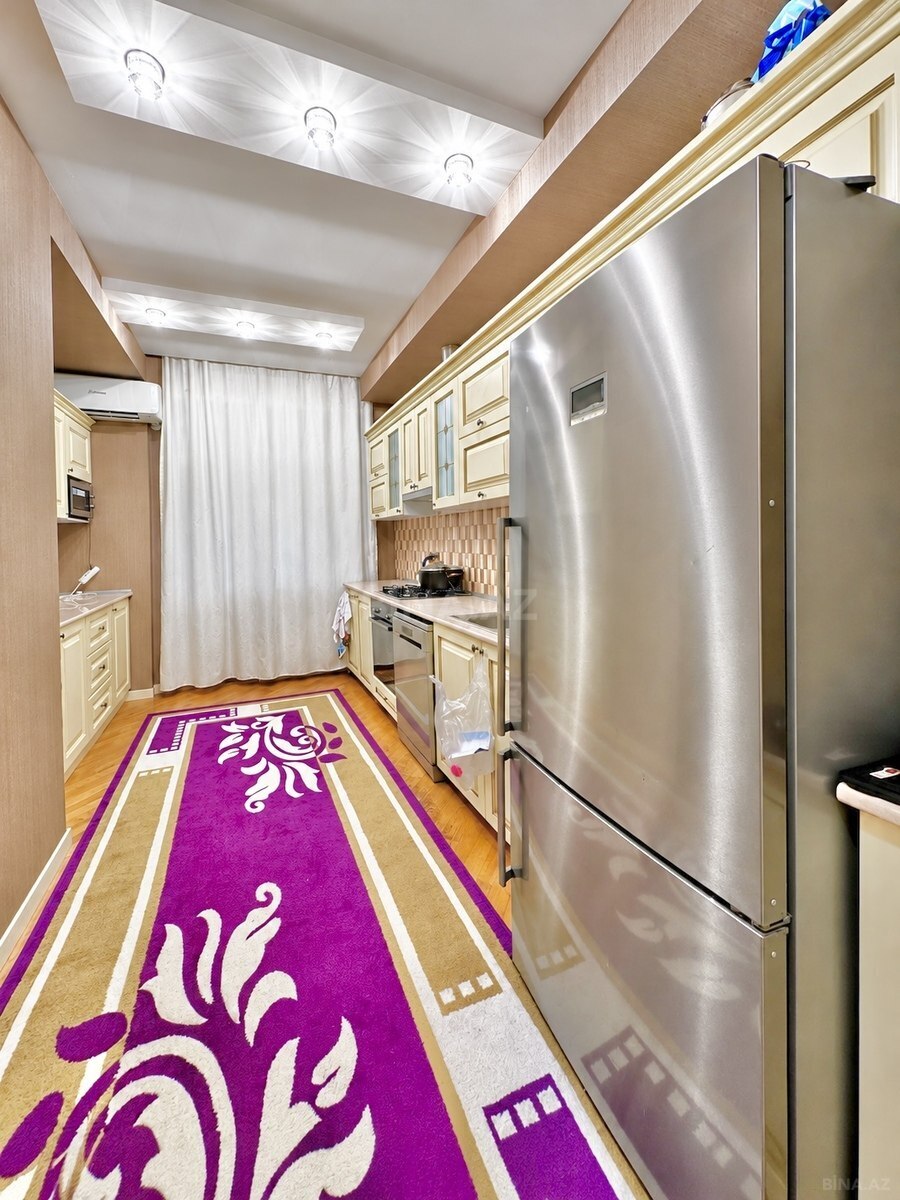 3 otaqlı Yeni tikili, Qara Qarayev m., Bakı