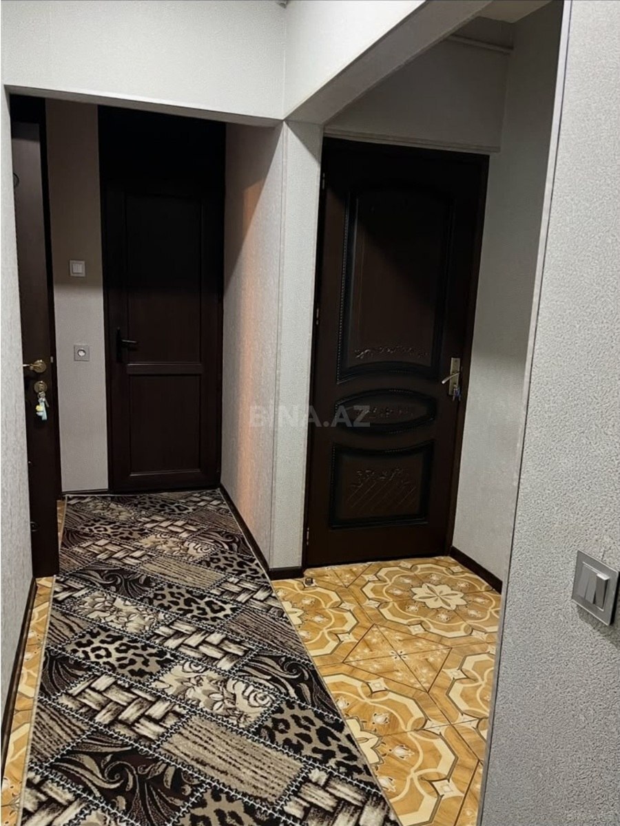 3 otaqlı Köhnə tikili, Yeni Yasamal q., Bakı
