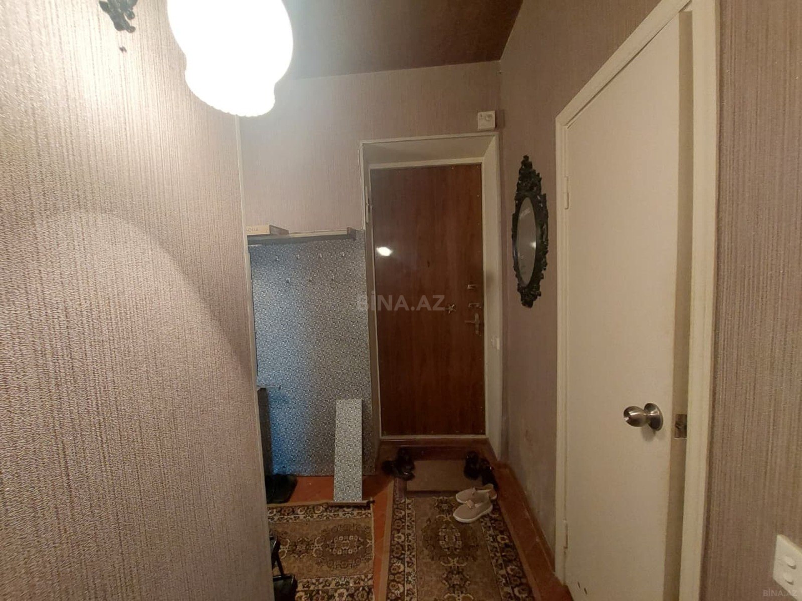 2 otaqlı Köhnə tikili, Elmlər Akademiyası m., Bakı