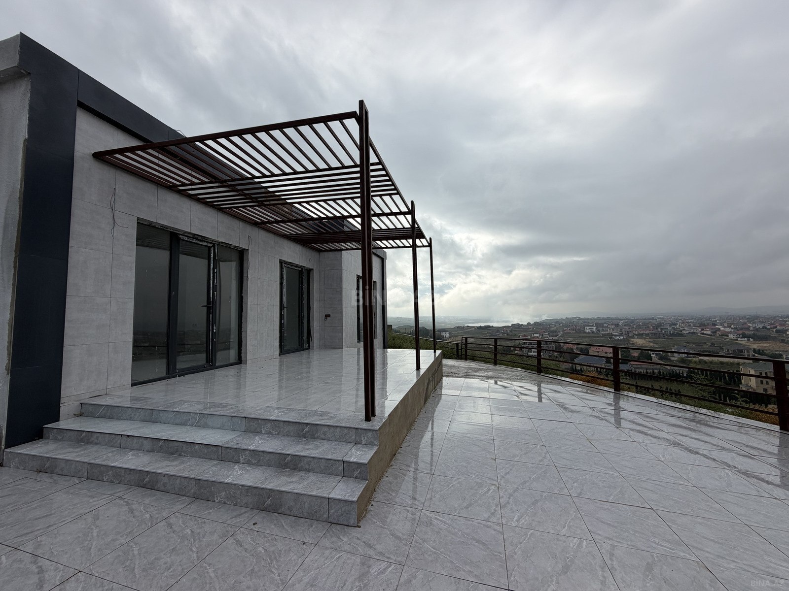 4 otaqlı Həyət evi/Bağ evi, Novxanı q., Bakı