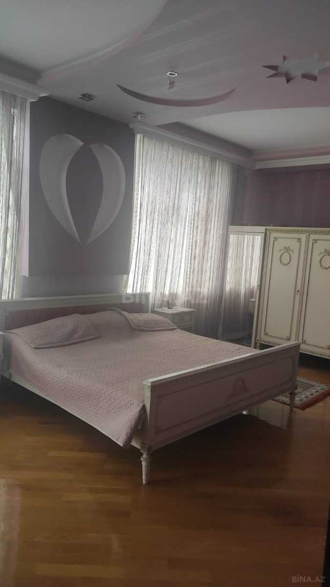 4 otaqlı Yeni tikili, Elmlər Akademiyası m., Bakı