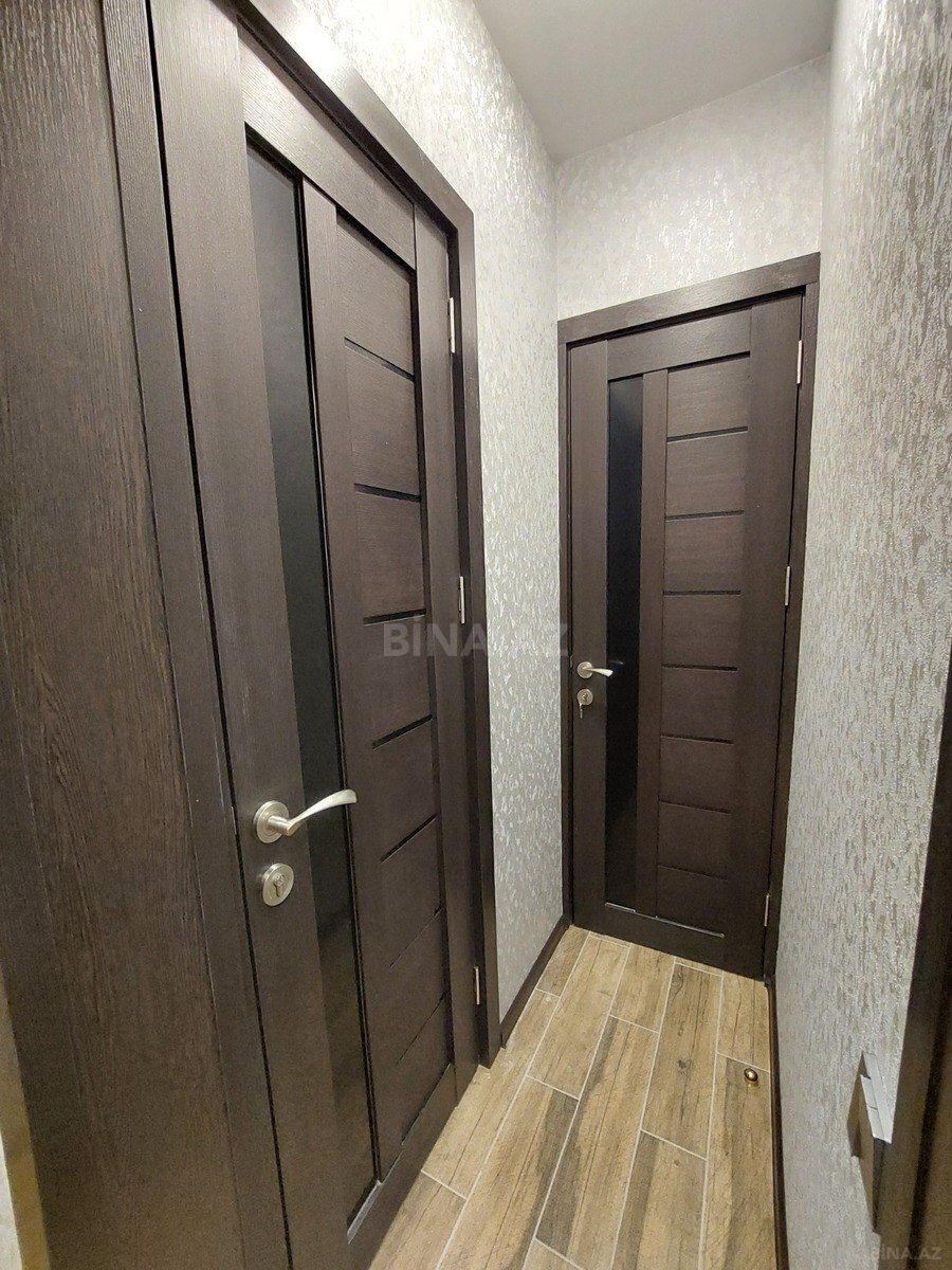 3 otaqlı Köhnə tikili, 28 May m., Bakı
