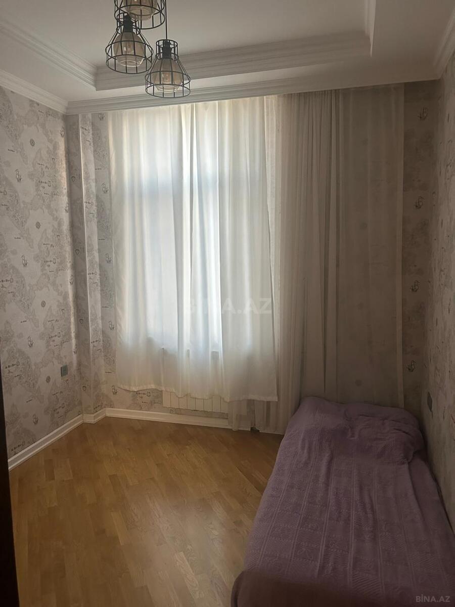 3 otaqlı Yeni tikili, İnşaatçılar m., Bakı