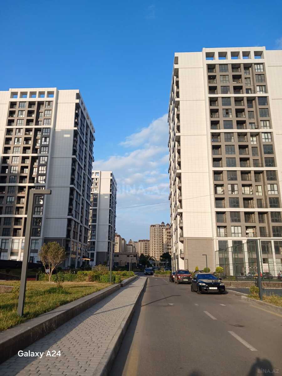 4 otaqlı Yeni tikili, Koroğlu m., Bakı