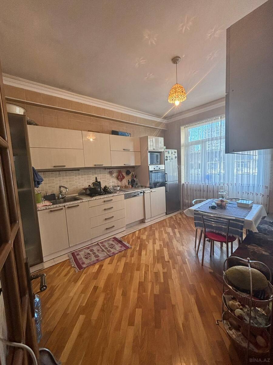 3 otaqlı Yeni tikili, Həzi Aslanov m., Bakı