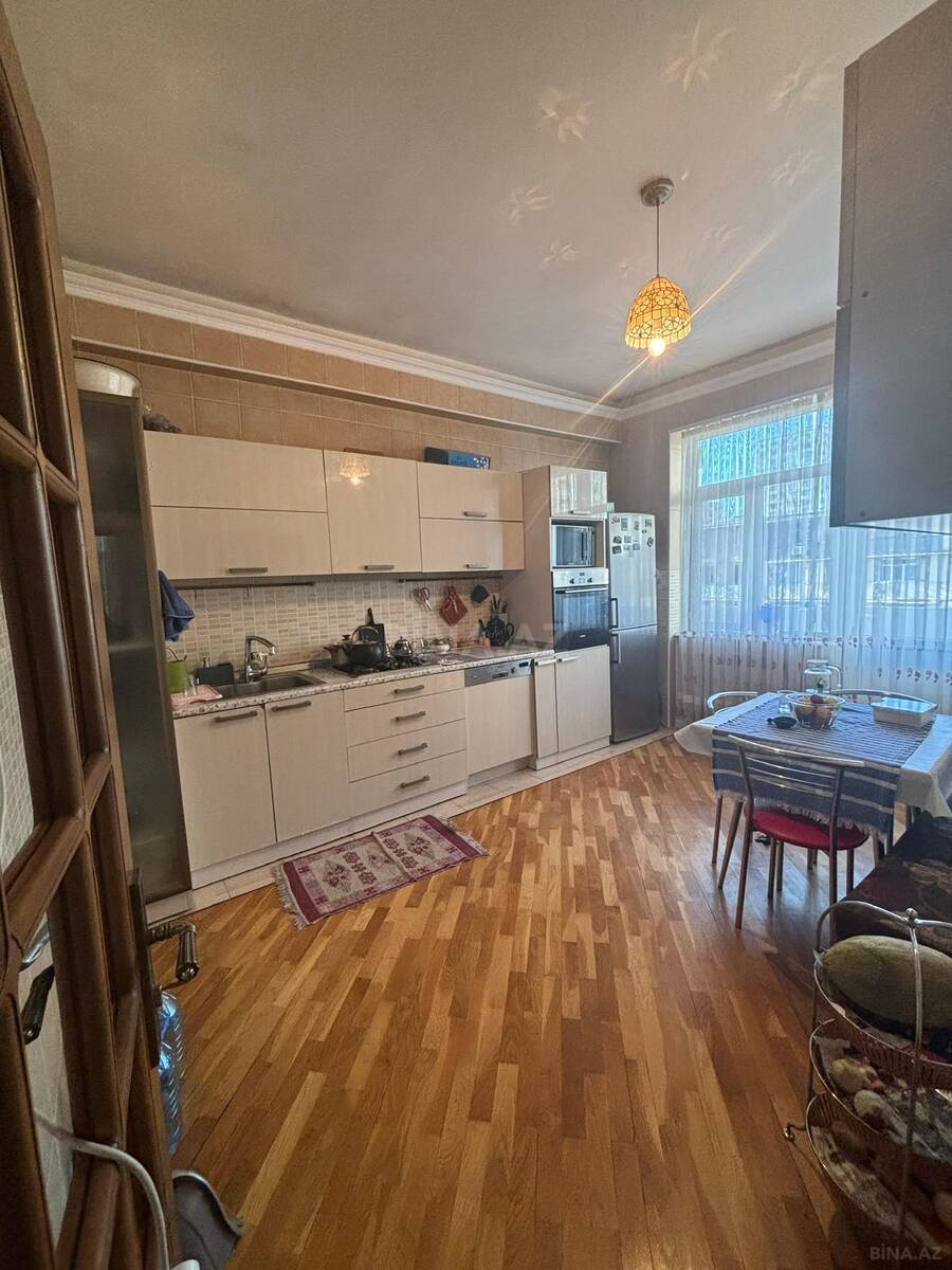 3 otaqlı Yeni tikili, Həzi Aslanov m., Bakı