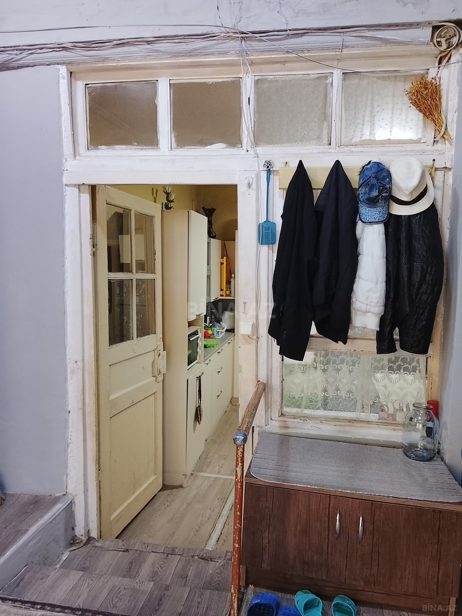 3 otaqlı Köhnə tikili, 20-ci sahə q., Bakı