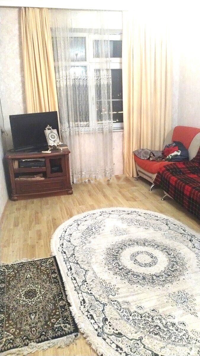 3 otaqlı Köhnə tikili, Gənclik m., Bakı