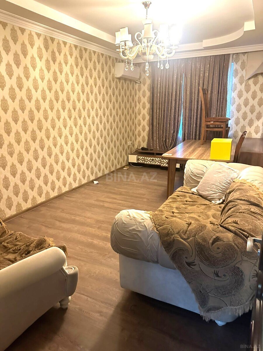 5 otaqlı Köhnə tikili, Yeni Günəşli q., Bakı