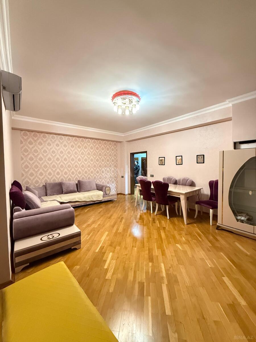 2 otaqlı Yeni tikili, Şah İsmayıl Xətai m., Bakı