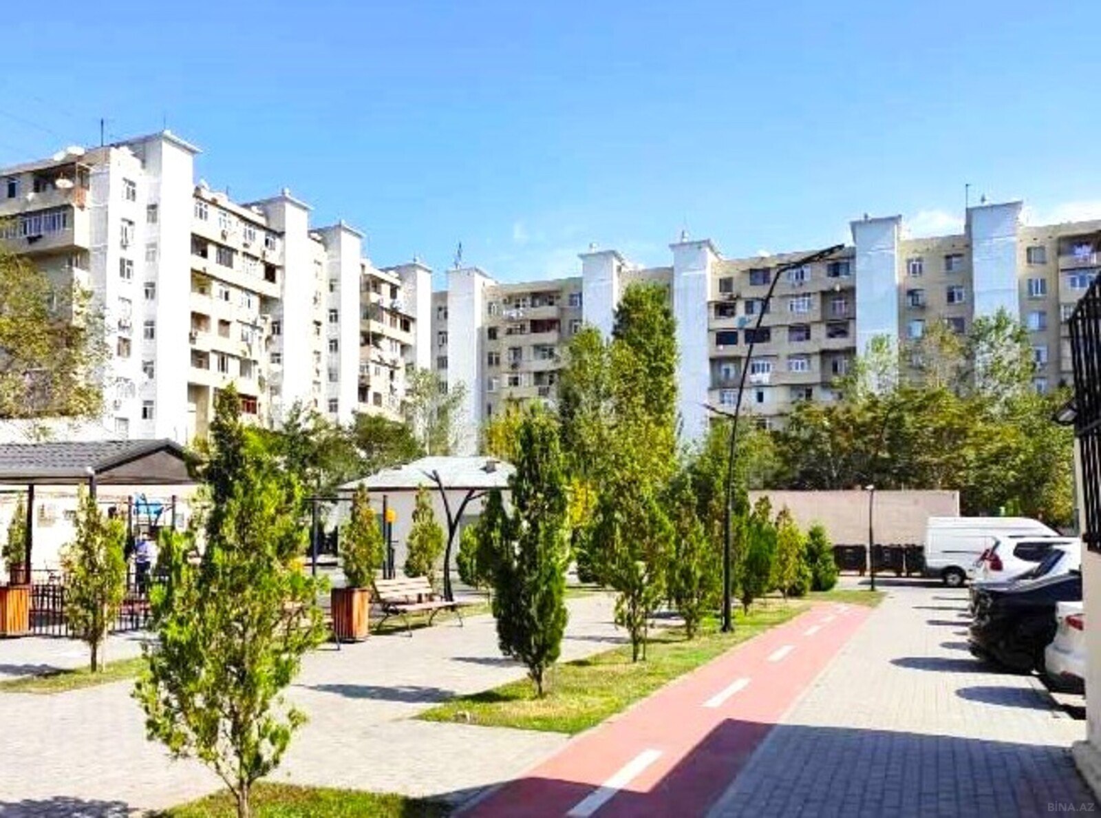 2 otaqlı Köhnə tikili, Bakıxanov q., Bakı