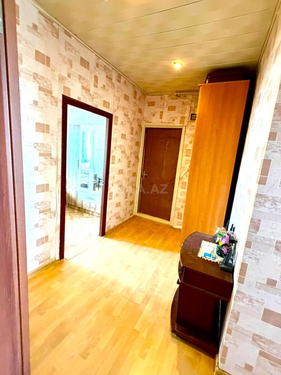 2 otaqlı Köhnə tikili, Bakıxanov q., Bakı
