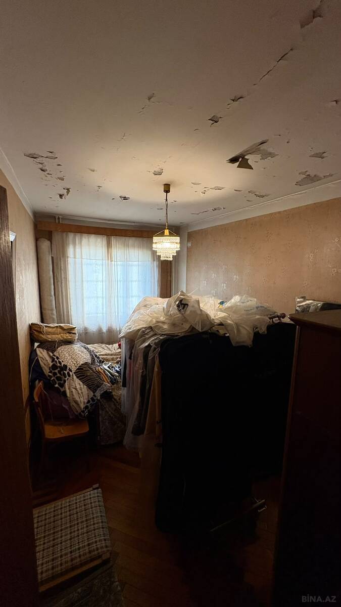 4 otaqlı Köhnə tikili, 20 Yanvar m., Bakı