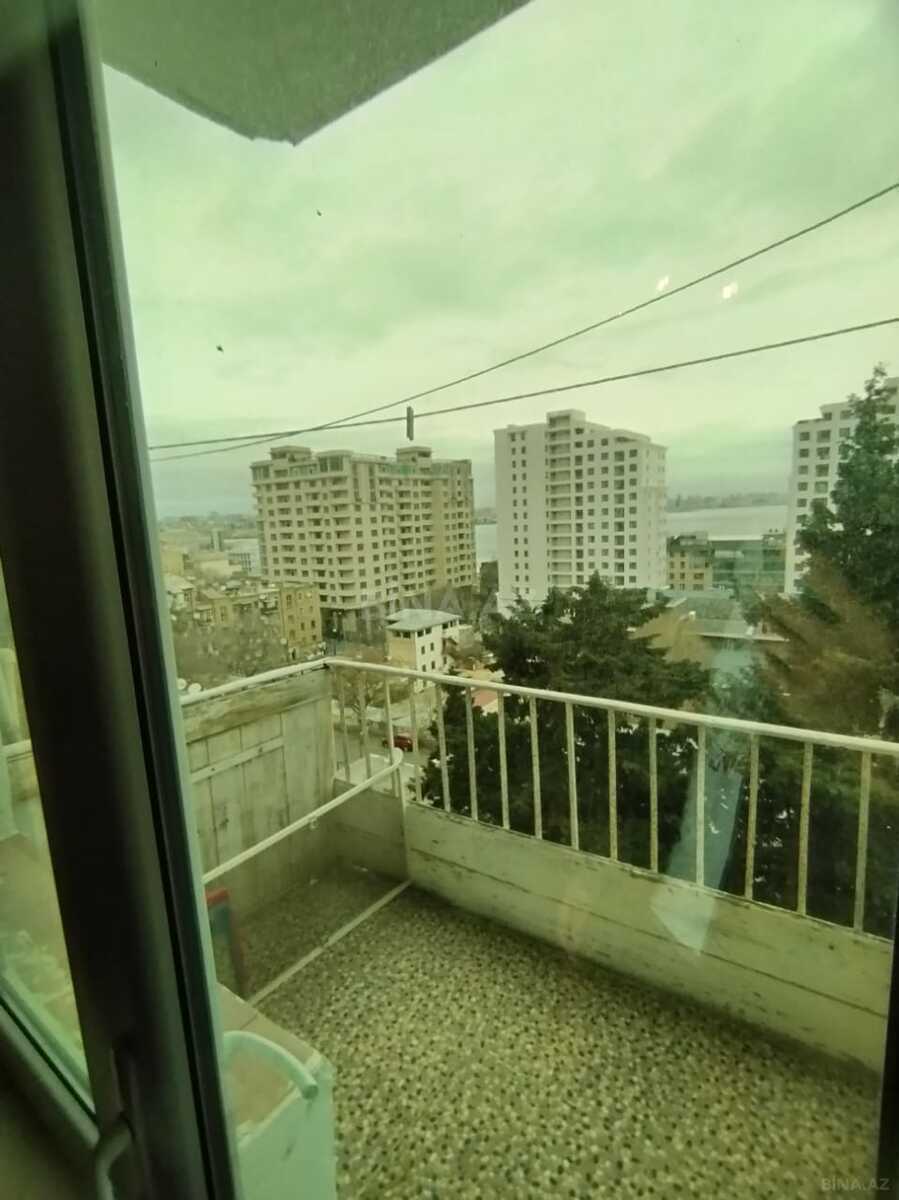 2 otaqlı Köhnə tikili, Bayıl q., Bakı