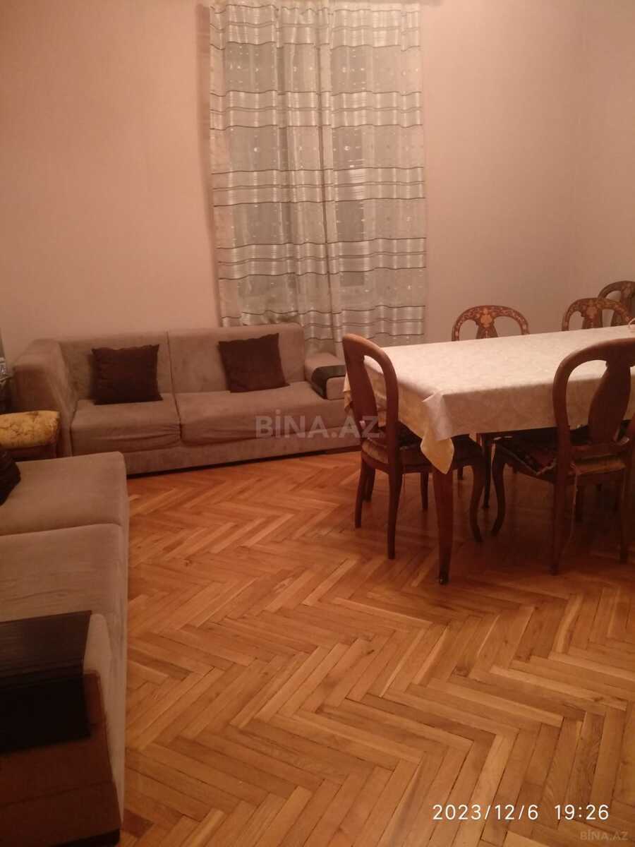 3 otaqlı Köhnə tikili, İçəri Şəhər m., Bakı