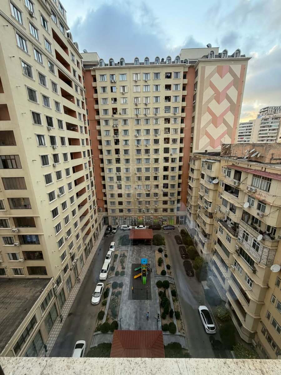 3 otaqlı Yeni tikili, Elmlər Akademiyası m., Bakı