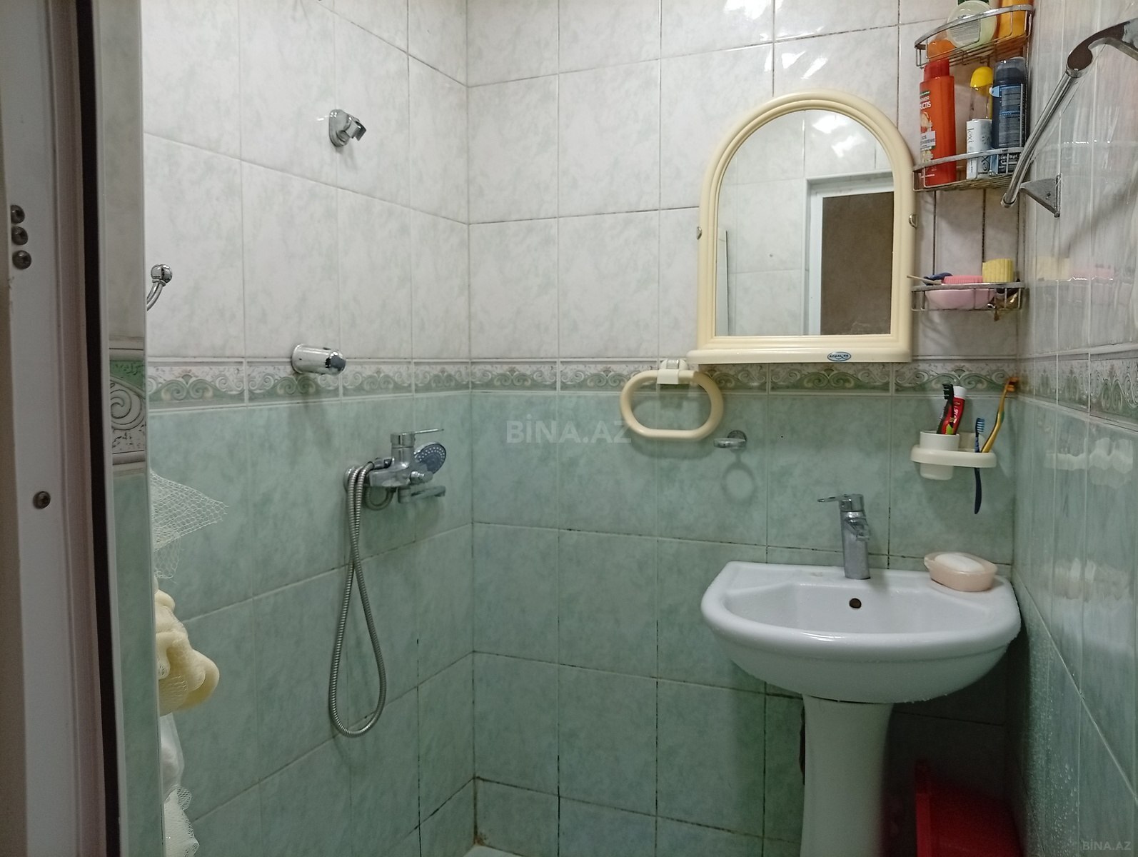 3 otaqlı Köhnə tikili, 8-ci kilometr q., Bakı