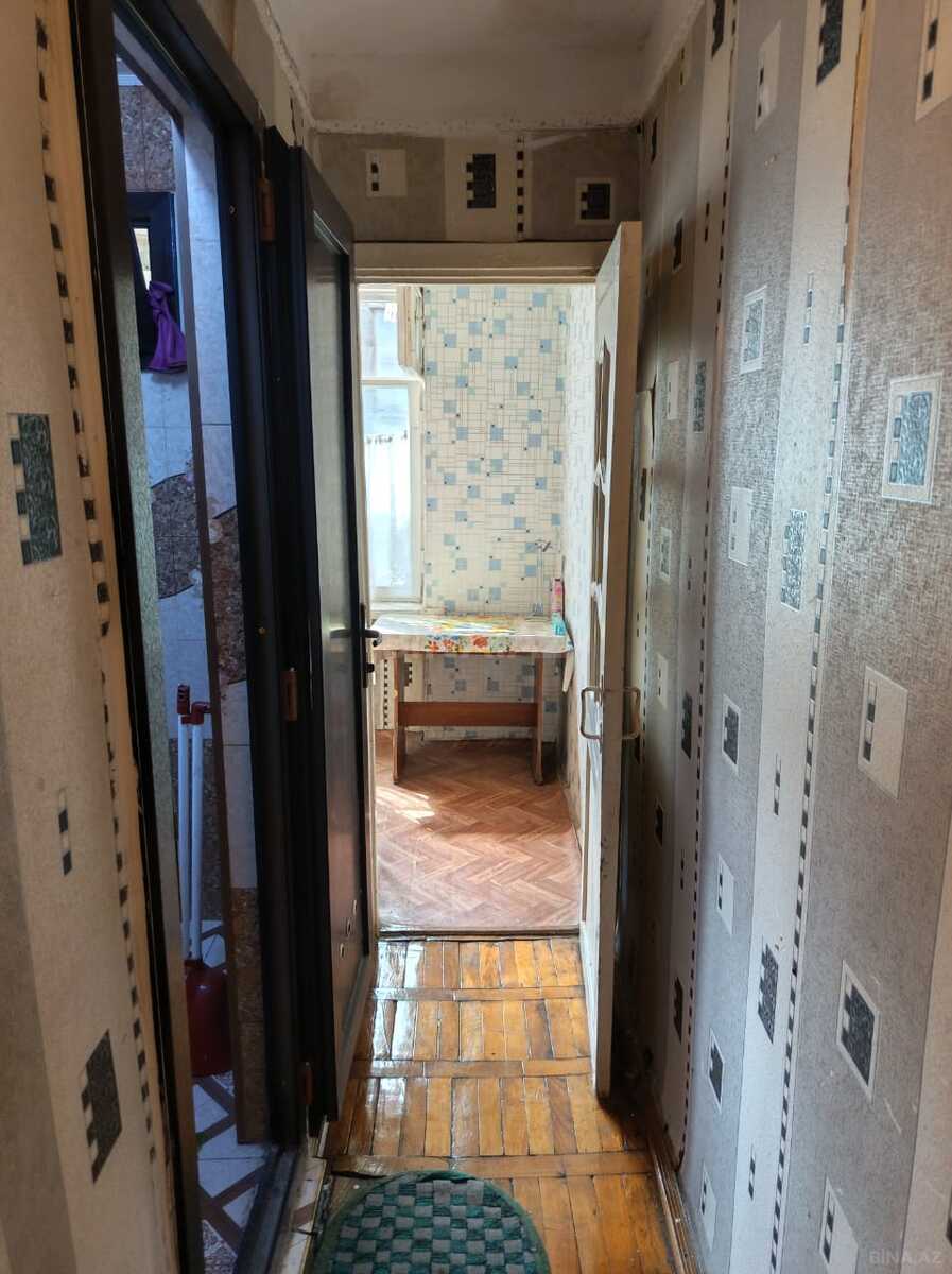 2 otaqlı Köhnə tikili, İnşaatçılar m., Bakı